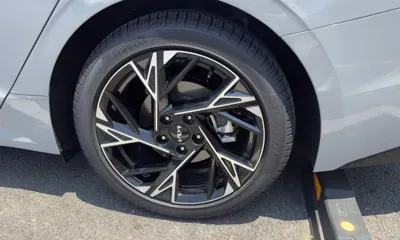Kia K5 2026, 1800 км, за 28882.76 USD