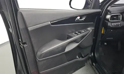 Kia Sorento 2020, 113013 км, за 10679.16 USD - фото 24