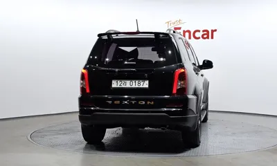 KG_Mobility_Ssangyong Rexton 2016, 185342 км, за 3516.31 USD