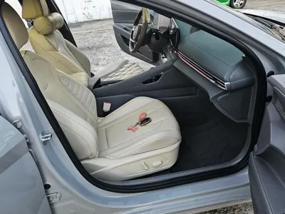 Hyundai Avante 2023, 47236 км, за 11554.74 USD - фото 8