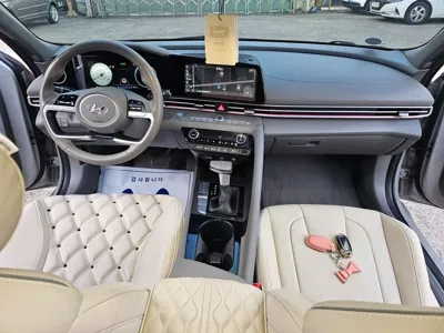 Hyundai Avante 2023, 47236 км, за 11554.74 USD - фото 11