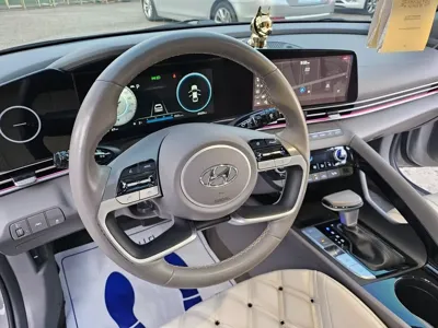 Hyundai Avante 2023, 47236 км, за 11554.74 USD - фото 14