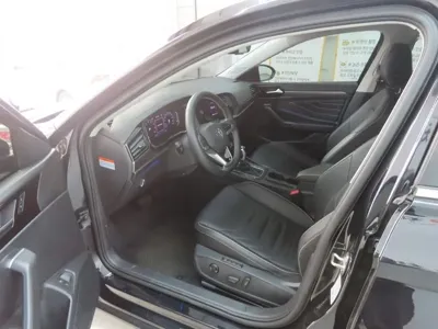 Volkswagen Jetta 2023, 20630 км, за 17517.2 USD - фото 8