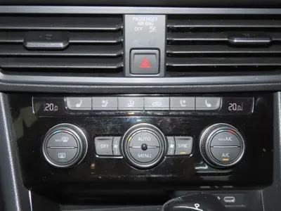 Volkswagen Jetta 2023, 20630 км, за 17517.2 USD - фото 13