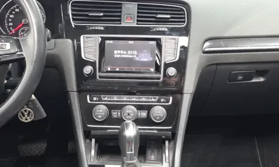 Volkswagen Golf 2014, 110740 км, за 5054.48 USD - фото 13