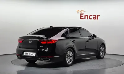 Kia K7 2019, 80833 км, за 11290.53 USD