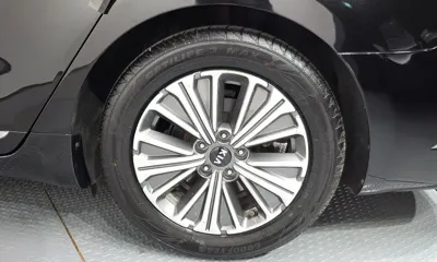 Kia K7 2019, 80833 км, за 11189.18 USD - фото 21