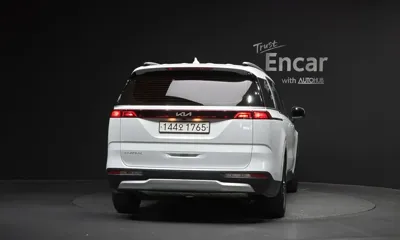 Kia Canival 2023, 181754 км, за 11842.37 USD