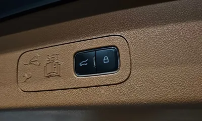 Lincoln Aviator 2022, 77277 км, за 29867.4 USD - фото 37