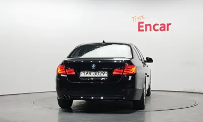 BMW 5-Series 2012, 204035 км, за 3216.49 USD
