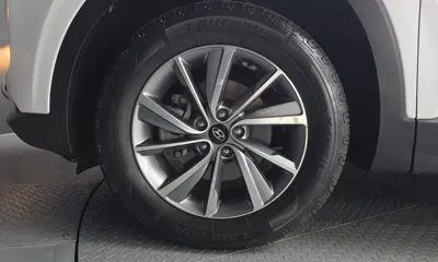 Hyundai Santafe 2020, 119923 км, за 10939.63 USD