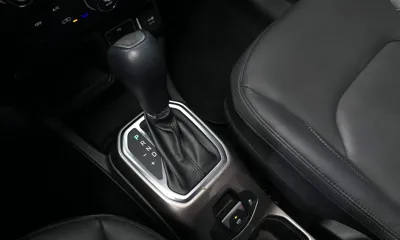 Jeep Renegade 2021, 34605 км, за 11809.11 USD - фото 9