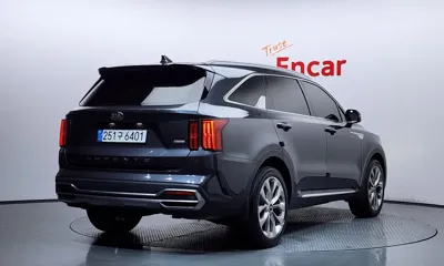 Kia Sorento 2021, 69306 км, за 15953.63 USD