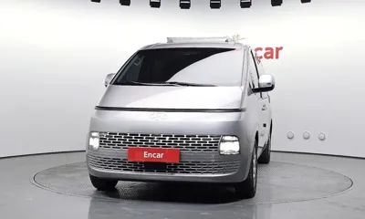 Hyundai Staria 2025, 14112 км, за 25041.29 USD