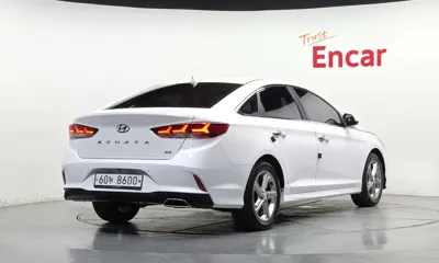 Hyundai Sonata 2019, 114933 км, за 8462.55 USD