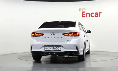 Hyundai Sonata 2019, 114933 км, за 8462.55 USD
