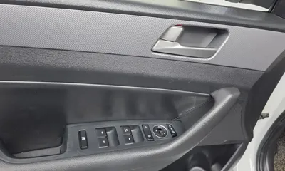 Hyundai Sonata 2019, 114933 км, за 8462.55 USD - фото 27