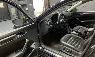 Volkswagen Passat 2018, 109183 км, за 5513.98 USD - фото 10