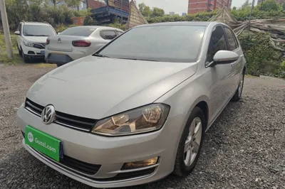 Volkswagen Golf · 2015 год