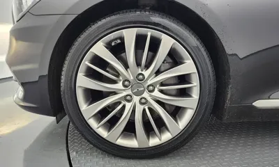 Genesis G80 2019, 106763 км, за 11171.35 USD