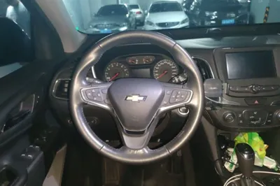Chevrolet Equinox 2018, 99100 км, за 6742 USD - фото 10