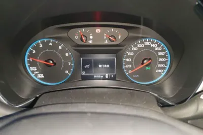 Chevrolet Equinox 2018, 99100 км, за 6742 USD - фото 11