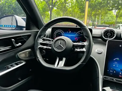 Mercedes-Benz C-Class 2021, 46000 км, за 20628.77 USD