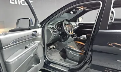 Jeep Cherokee 2019, 71180 км, за 12052.12 USD - фото 10