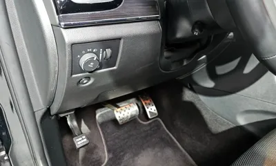 Jeep Cherokee 2019, 71180 км, за 12052.12 USD - фото 18