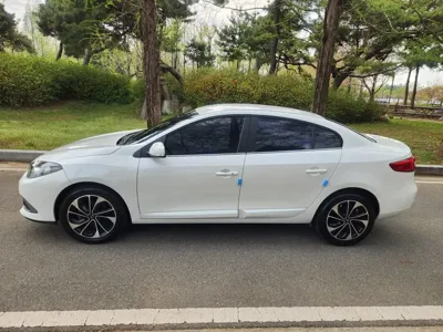 Renault-KoreaSamsung SM3 2016, 125944 км, за 2428.78 USD