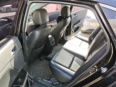 Hyundai Mistra 2016, 163000 км, за 4125.59 USD
