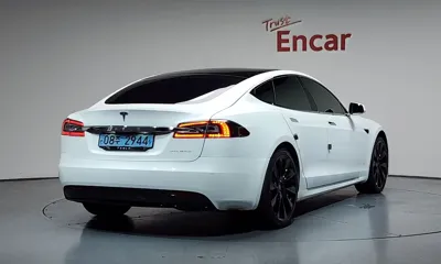 Tesla Model S 2020, 100892 км, за 32493.11 USD