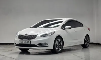 Kia K3 · 2013 год