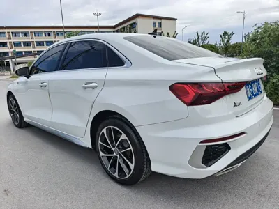 Audi A3 2022, 50000 км, за 12542.53 USD