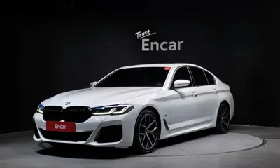 BMW 5-Series · 2022 год