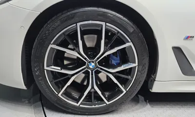 BMW 5-Series 2022, 37943 км, за 28873.99 USD