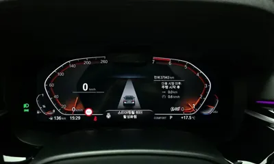 BMW 5-Series 2022, 37943 км, за 28873.99 USD - фото 8