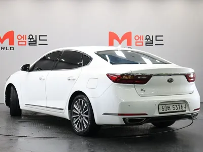 Kia K7 2017, 131379 км, за 5795.4 USD