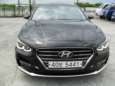 Hyundai Grandeur 2017, 166019 км, за 6367.34 USD