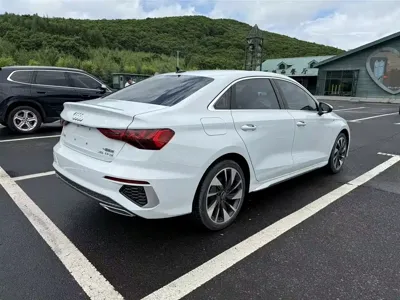 Audi A3 2023, 28000 км, за 22859.99 USD