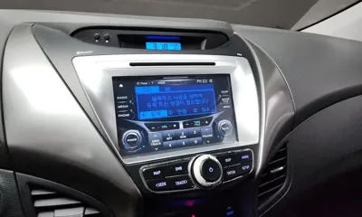 Hyundai Avante 2013, 105768 км, за 3245.03 USD - фото 16