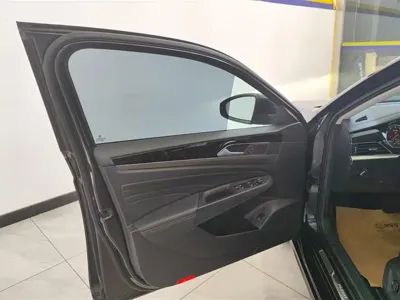 Volkswagen Passat 2020, 72200 км, за 13522.4 USD - фото 7