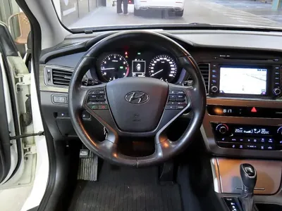 Hyundai Sonata 2015, 59036 км, за 6188.93 USD - фото 7