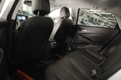 Buick Verano 2023, 5700 км, за 12129 USD - фото 20