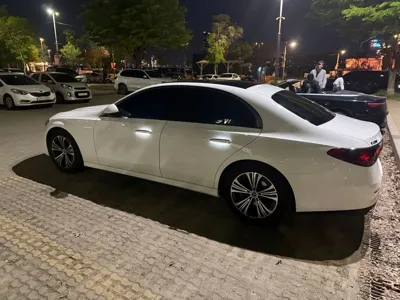 Mercedes-Benz E-Class · 2025 год
