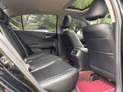 Honda Accord 2016, 129300 км, за 10378 USD - фото 14