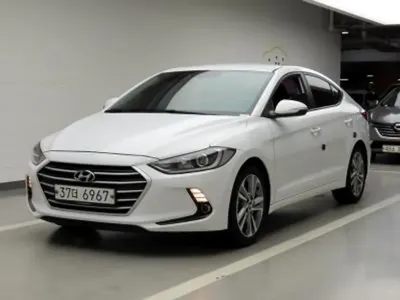 Hyundai Avante 2018, 132293 км, за 149.84 USD