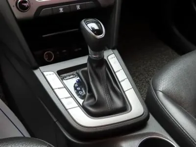 Hyundai Avante 2018, 132293 км, за 149.84 USD - фото 11