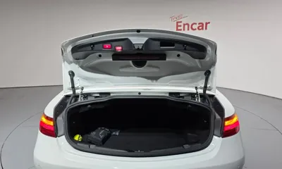 Mercedes-Benz E-Class 2018, 80937 км, за 20677.43 USD - фото 20