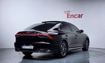 Hyundai Grandeur 2022, 72988 км, за 15731.65 USD